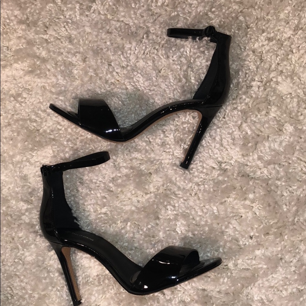 Black Ankle Strap Heels. Size 8.5